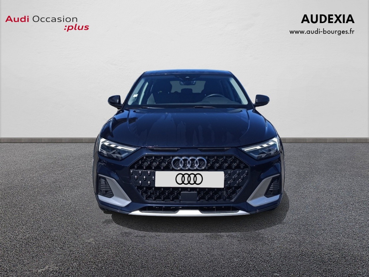 AUDI A1 CITYCARVER à Bourges