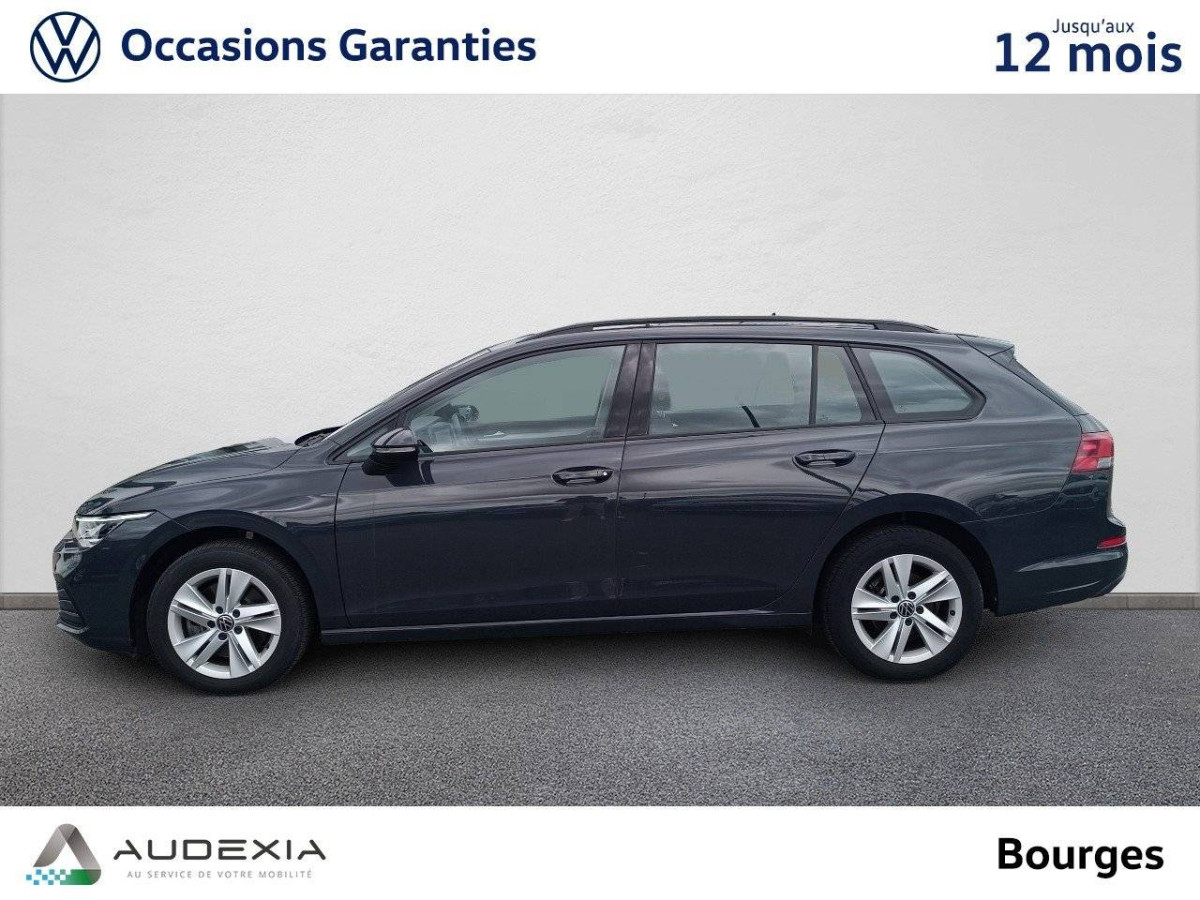 VOLKSWAGEN GOLF SW à Bourges