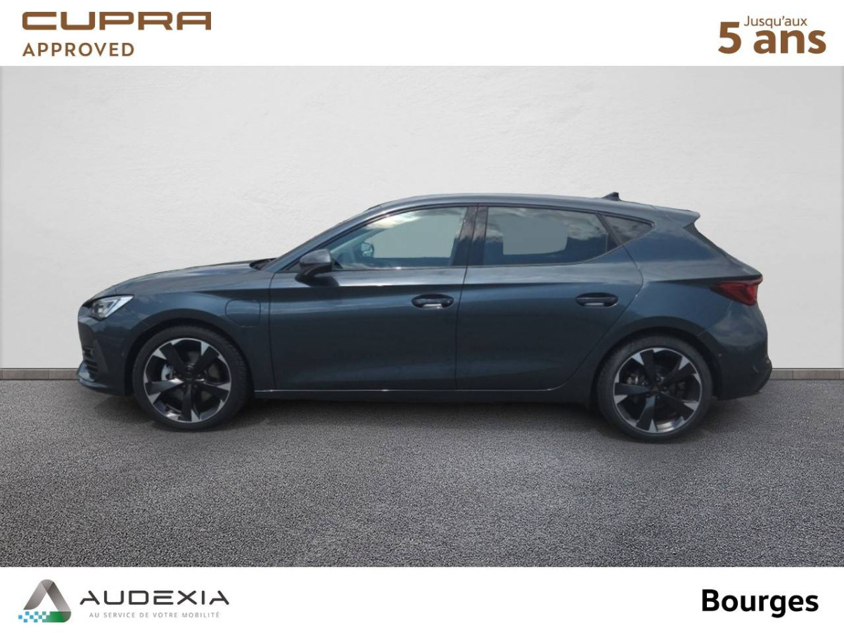 CUPRA LEON à Bourges